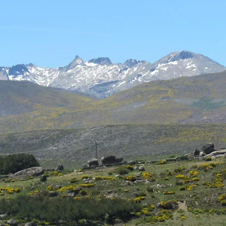 La Piedra Del Mediodia De Gredos Casa de Férias Barajas de Gredos