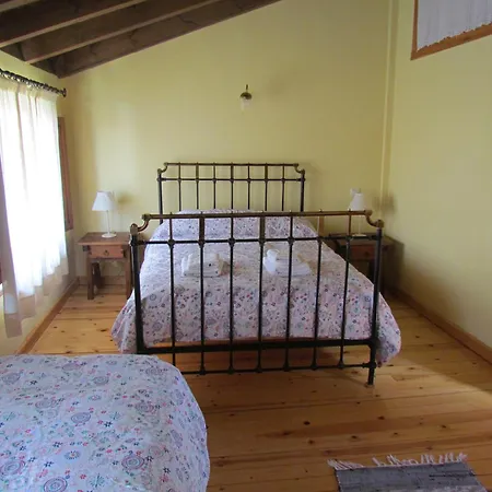 La Piedra Del Mediodia De Gredos Casa de Férias *